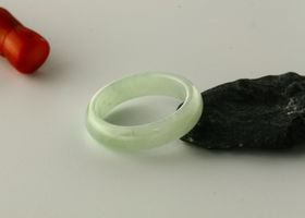 ����ʂ��Ő��V���v�������O743_16��